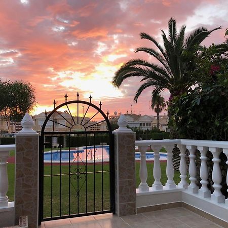 Bungalow Torrevieja Argonautas Exterior foto
